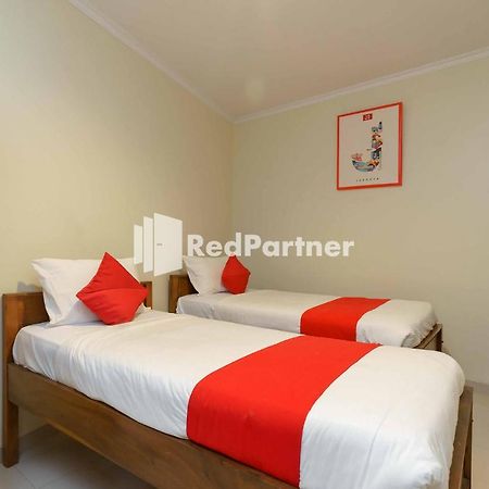 Jo Residence Syariah Redpartner Yakarta Exterior foto