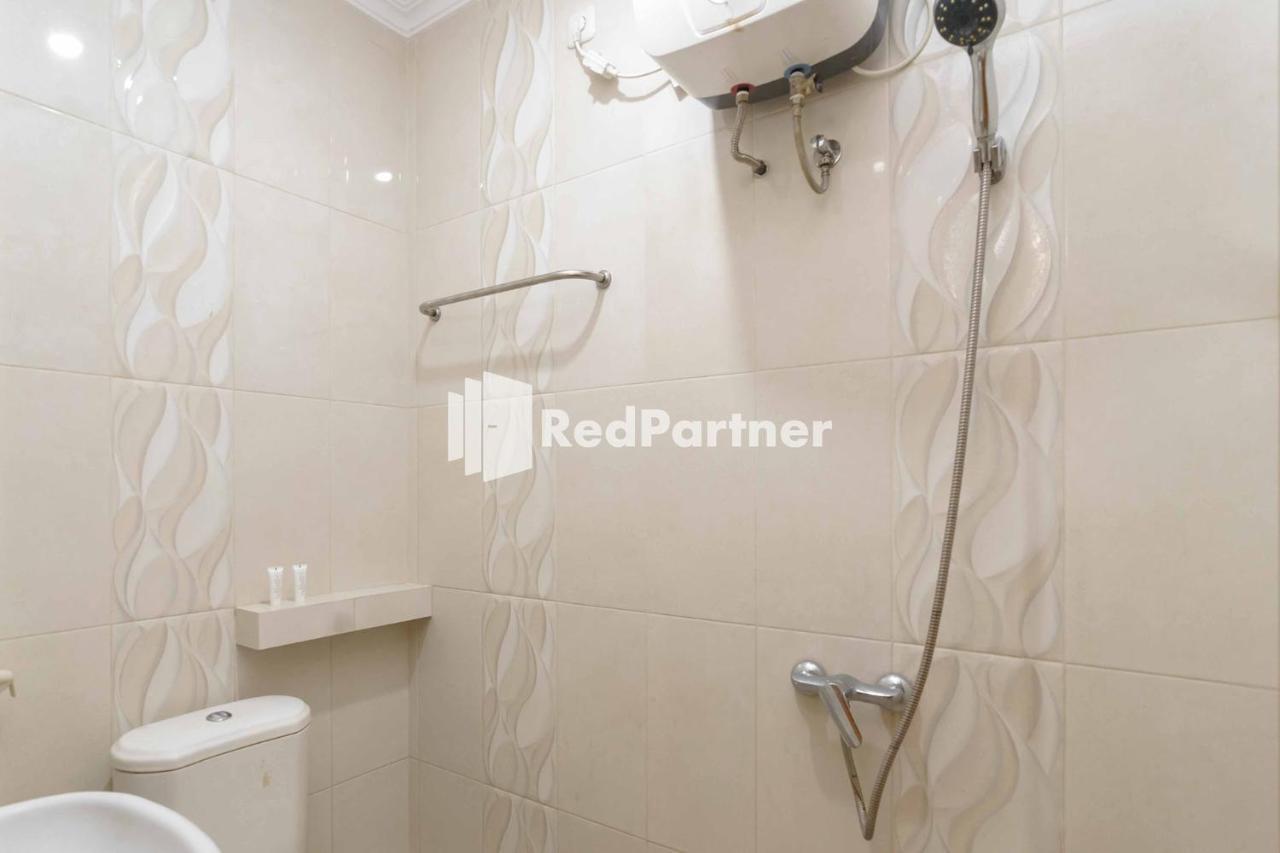 Jo Residence Syariah Redpartner Yakarta Exterior foto