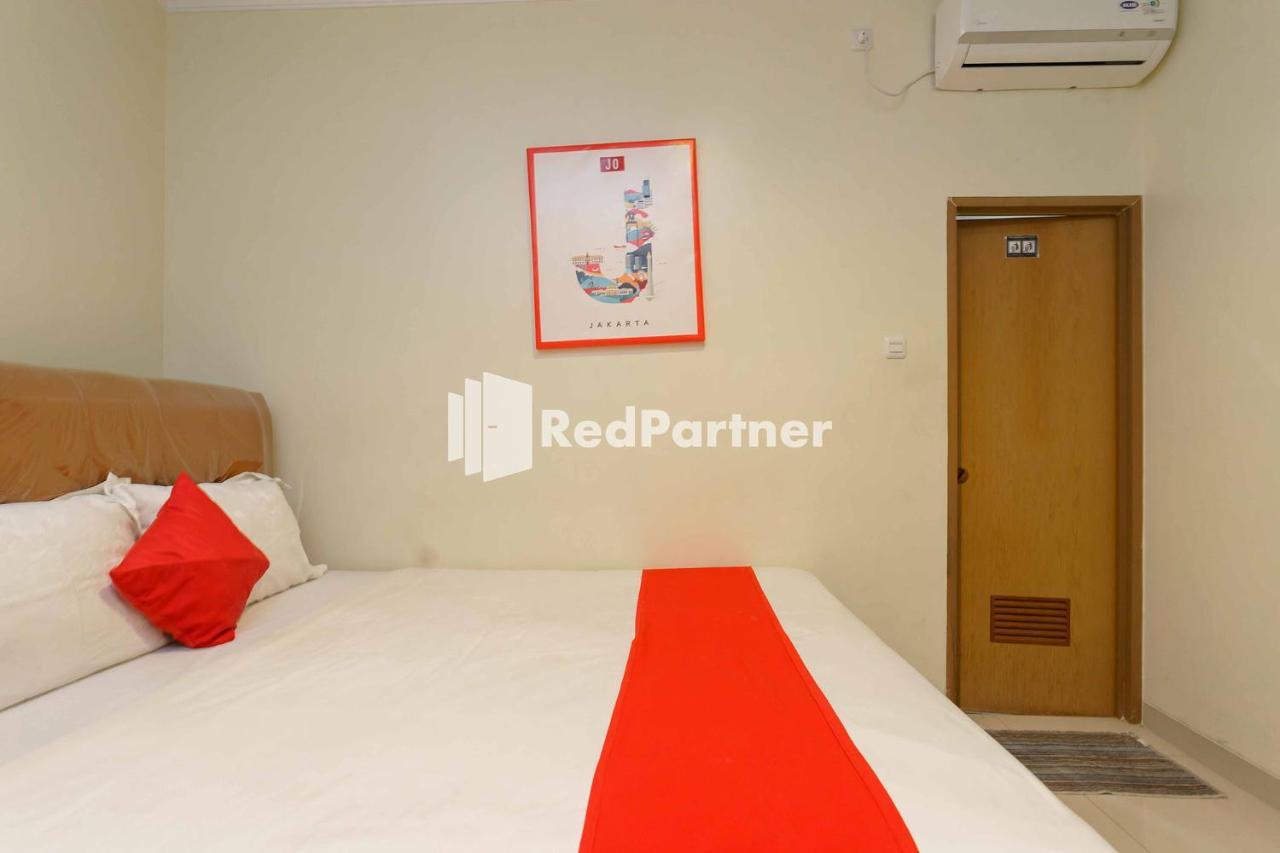 Jo Residence Syariah Redpartner Yakarta Exterior foto